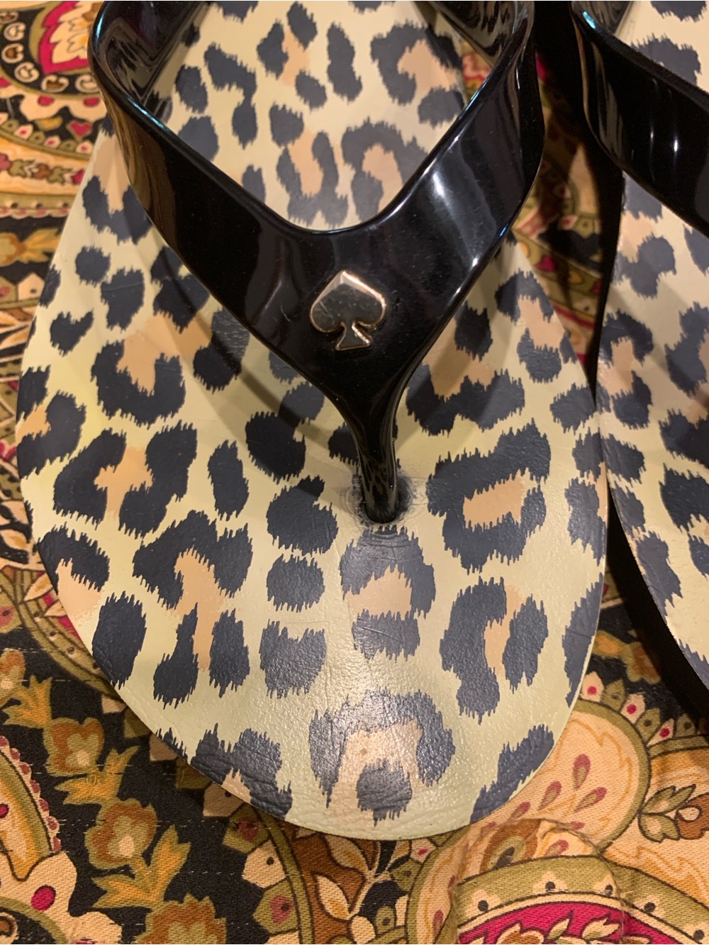 Kate Spade Leopard Flip Flops Size 7 - Picture 2 of 4